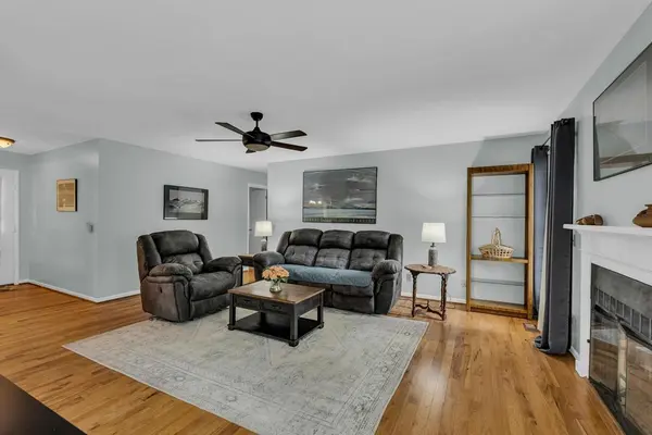 595 Laurel Park Cir, Cookeville, TN 38501