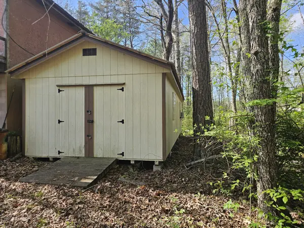 581 N 50th Ave, Gruetli Laager, TN 37339