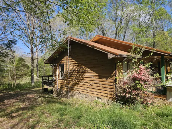 581 N 50th Ave, Gruetli Laager, TN 37339