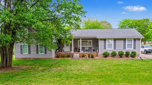 1091 Browns Ln, Gallatin, TN 37066