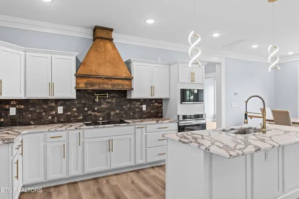 2410 IRON FORGE WAY, Sevierville, TN 37876
