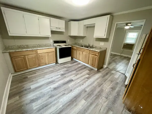 110 Shannon Rd, Leoma, TN 38468