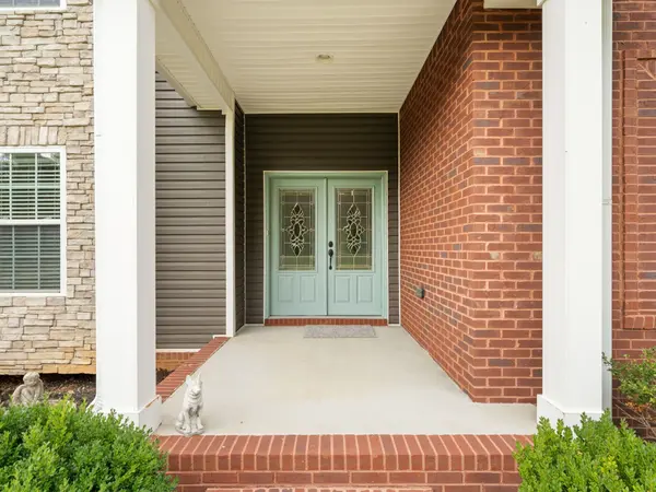 650 Dixie Bee Rd, Clarksville, TN 37043