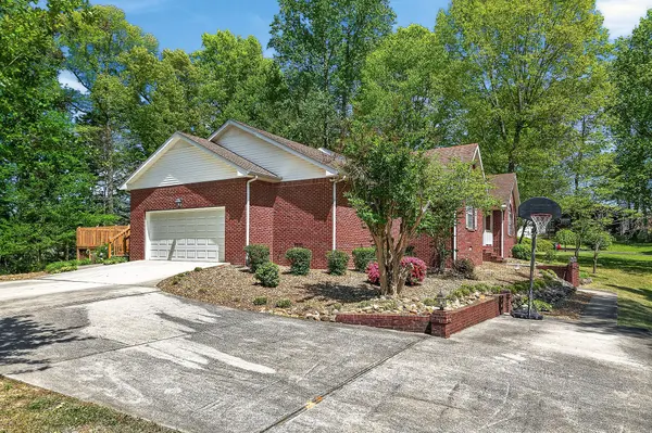 229 Hickory Blvd, Mcminnville, TN 37110