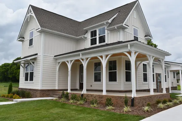 6157 Worthingtion Rd, Columbia, TN 38401