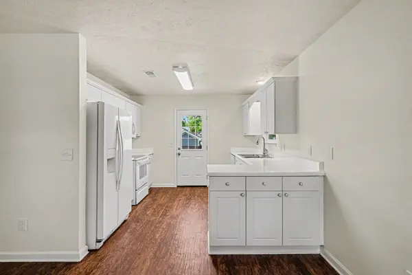 1513 Waxman Dr, La Vergne, TN 37086