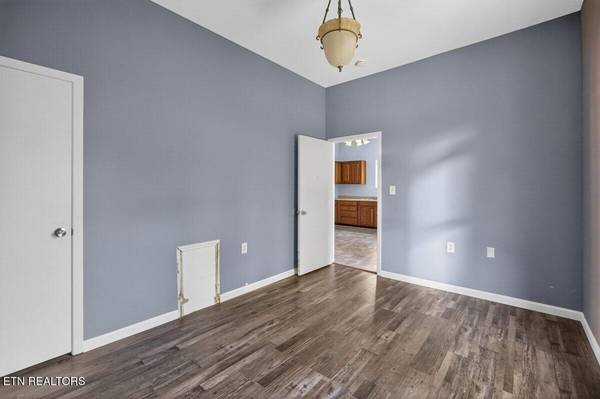 508 E Woodland Ave, Knoxville, TN 37917