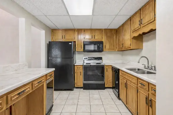 200 Sanders Ferry Rd #1210, Hendersonville, TN 37075