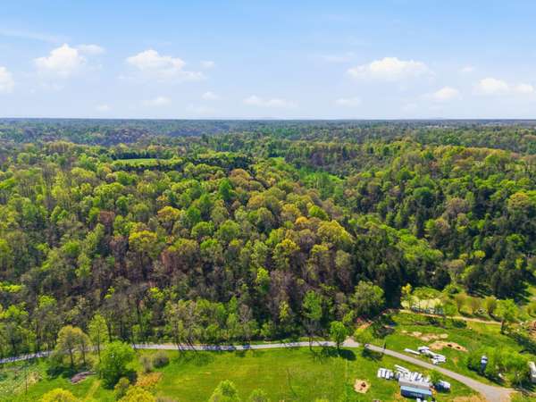 66 Thompson Hollow Rd, Taft, TN 38488