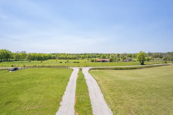 4 Old Zion Rd, Columbia, TN 38401