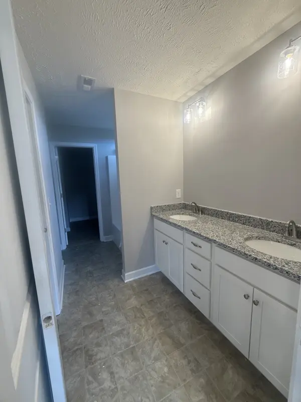 3184 Dusenburg Dr, Christiana, TN 37037