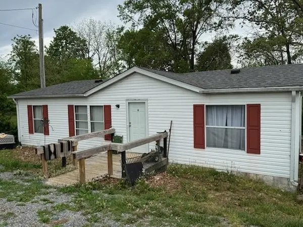 6180 Crawford Store Rd, Springfield, TN 37172