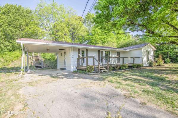 406 McConkey St, Madisonville, TN 37354