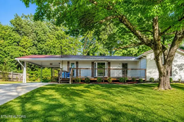 406 McConkey St, Madisonville, TN 37354