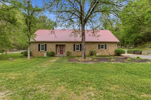 580 Defeated Creek Rd, Centerville, TN 37033