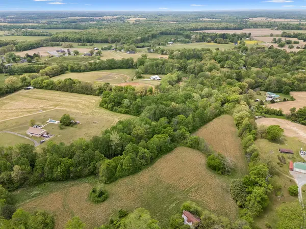 1059 Old Railroad Bed Rd, Taft, TN 38488