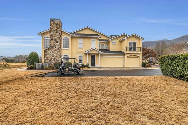 707 Renaissance Court, Chattanooga, TN 37419