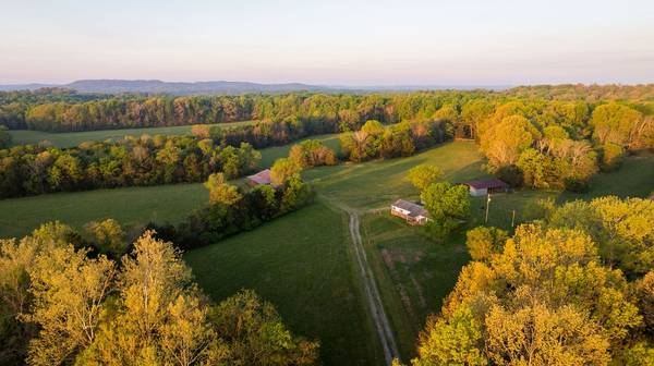 314 Bethlehem Church Rd, Shelbyville, TN 37160