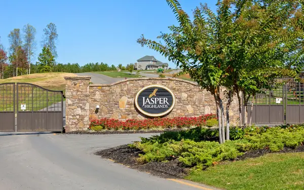 22 Moonshine Drive, Jasper, TN 37347