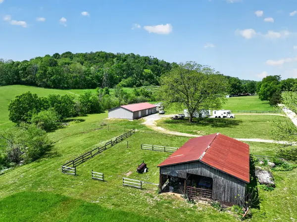 1650 Ricketts Mill Rd, Mount Pleasant, TN 38474