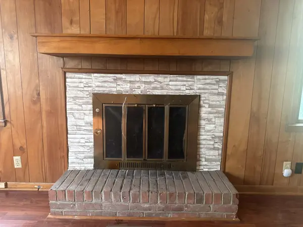 1103 E 18th St, Hopkinsville, KY 42240