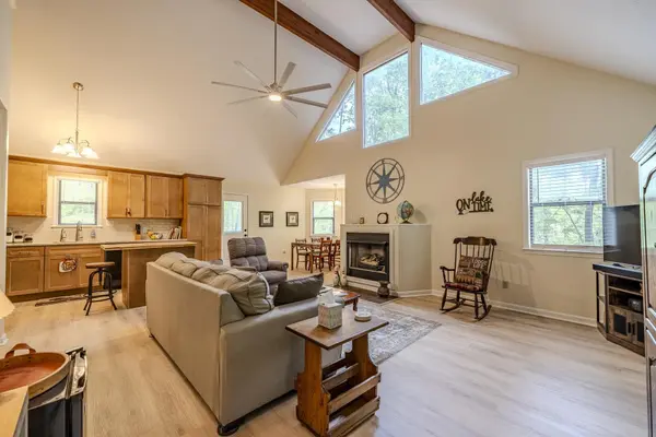 325 MURRAY LN, Counce, TN 38326
