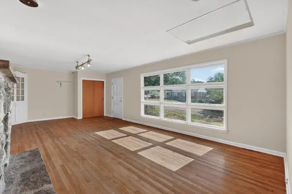 708 Morningside Dr, Fayetteville, TN 37334