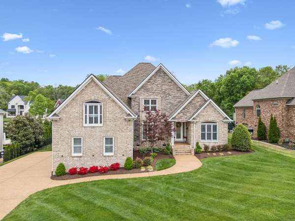 548 Ridgecrest Ln, Lebanon, TN 37087