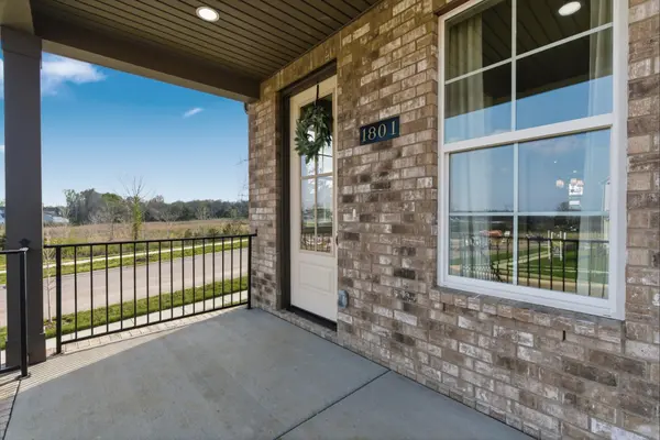 1809 Flatwaters St, Spring Hill, TN 37174