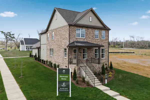 1809 Flatwaters St, Spring Hill, TN 37174