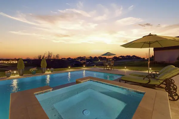 250 Bower Ct, Lenoir City, TN 37772