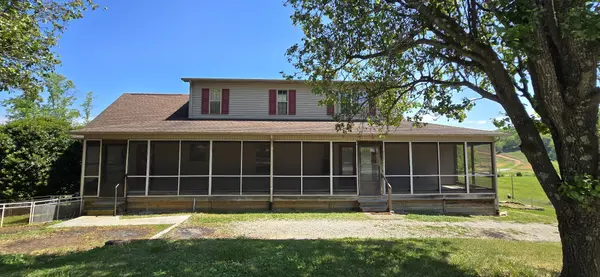 2120 Green Mountain Rd #NE, Cookeville, TN 38506