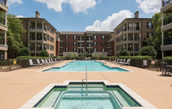 311 Seven Springs Way #104, Brentwood, TN 37027