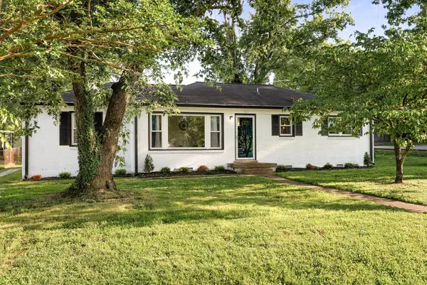 163 Elkmont Dr, Nashville, TN 37211