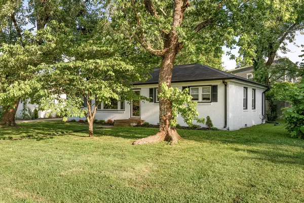 163 Elkmont Dr, Nashville, TN 37211