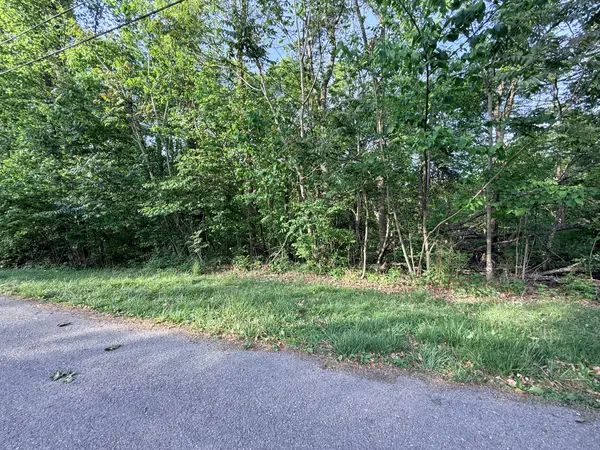 0 Wildwood St, White House, TN 37188