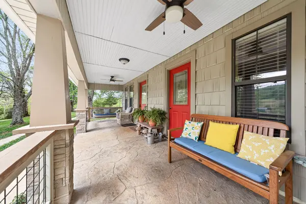 7400 Franks Ferry Rd, Walling, TN 38587