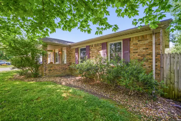 1106 Highway 48 #S, Dickson, TN 37055