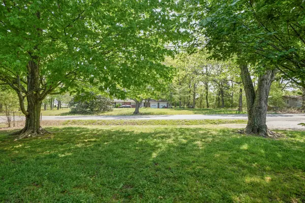 1106 Highway 48 #S, Dickson, TN 37055