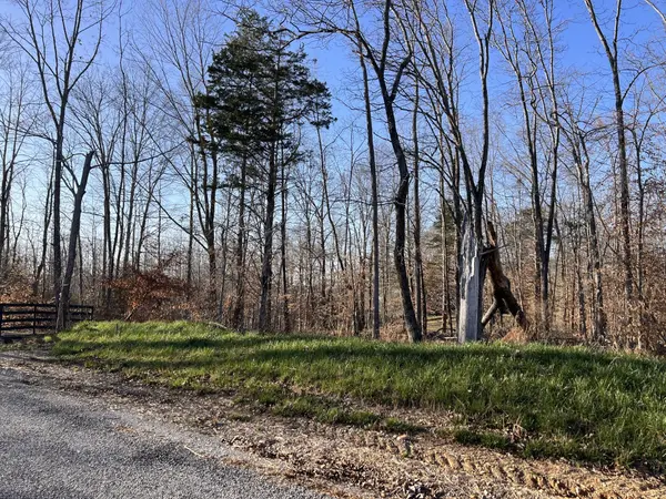 1 Water Ridge Dr, Sparta, TN 38583