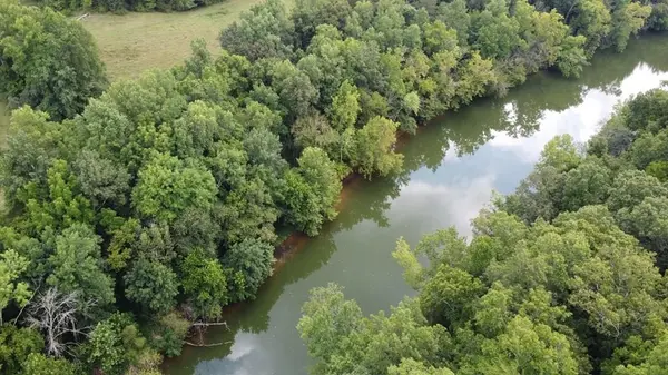 542 Rocky River Shores, Rock Island, TN 38581