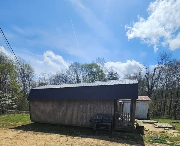 580 Captain Carter Rd, Spencer, TN 38585