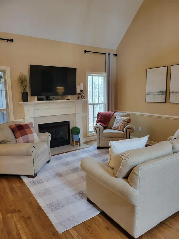 348 Abeline DR, Clarksville, TN 37043