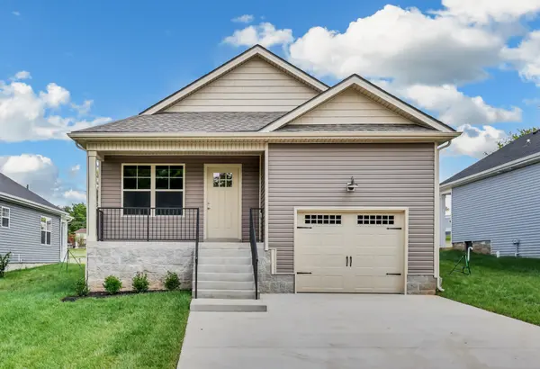 232 Arkansas Ave, Oak Grove, KY 42262