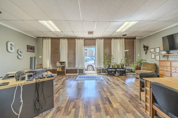 108 Public Sq #N, Waynesboro, TN 38485