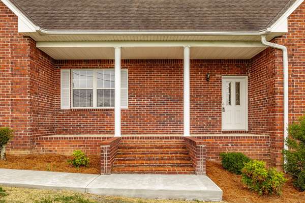 101 Oakland Dr, Gallatin, TN 37066