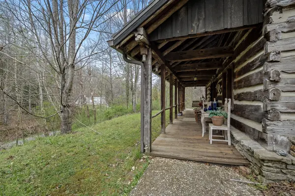 2708 LEDFORD MILL ROAD, Wartrace, TN 37183