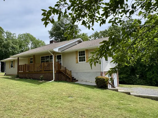 9814 Lakeside Road, Harrison, TN 37341