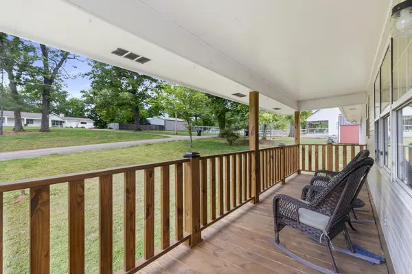 9814 Lakeside Road, Harrison, TN 37341