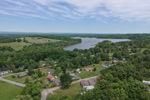 182 Rogers Ln, Birchwood, TN 37308